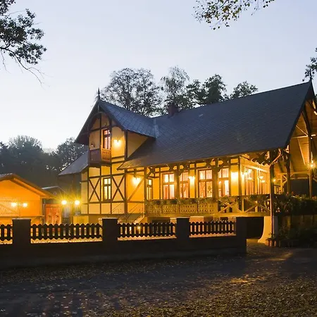 게스트하우스 Obora 포데브라디